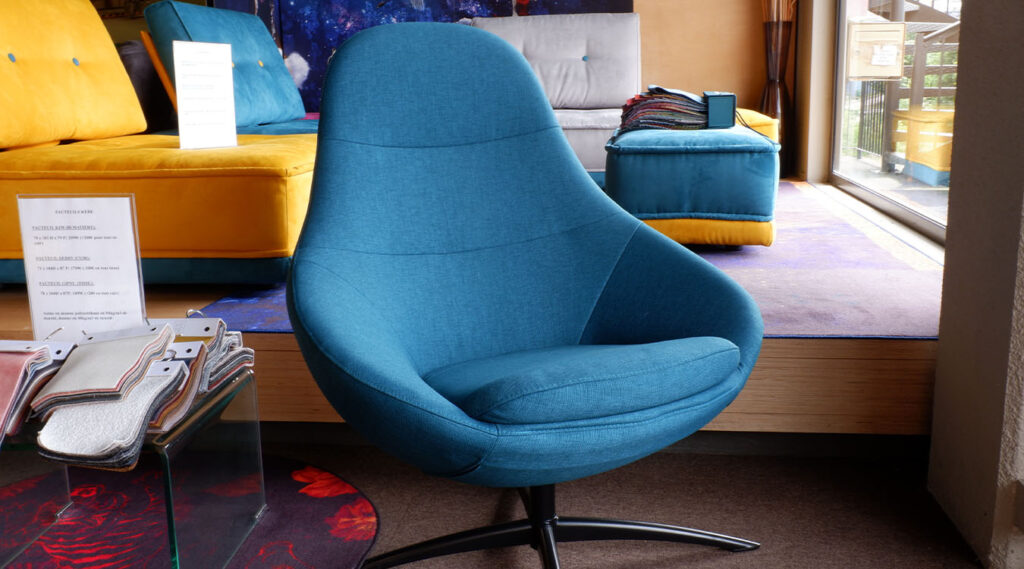 fauteuil bleu