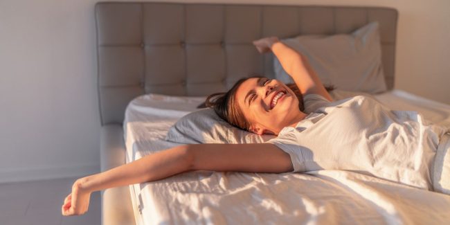 Pourquoi et comment retourner votre matelas pour améliorer votre sommeil ?